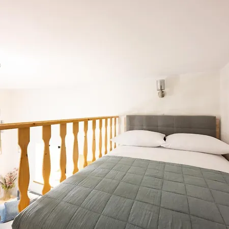 דירה Native Dietla 17